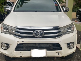 2017 Toyota Hilux revo