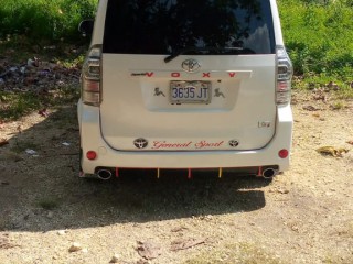 2012 Toyota Voxy for sale in St. Elizabeth, Jamaica