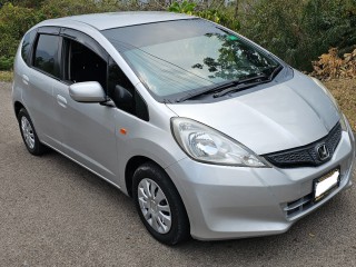 2013 Honda Fit for sale in Kingston / St. Andrew, Jamaica