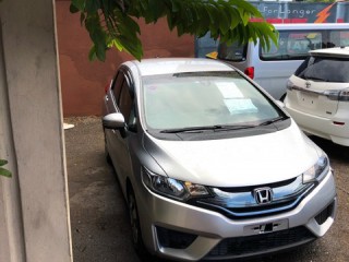 2014 Honda Fit Hyrbid for sale in Kingston / St. Andrew, Jamaica