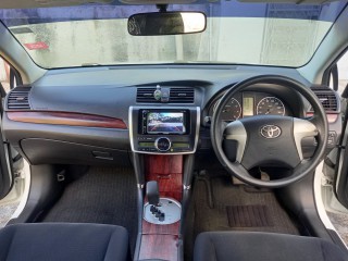 2012 Toyota Premio