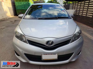 2013 Toyota VITZ