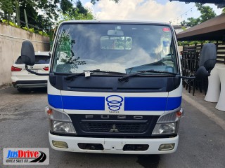 2011 Mitsubishi CANTER