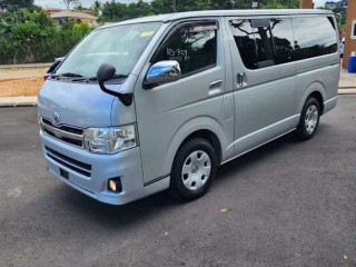 2013 Toyota Hiace Super GL