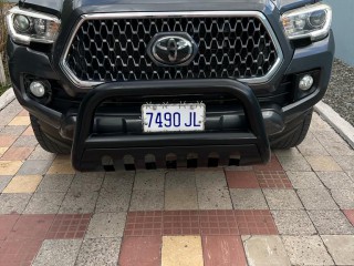 2018 Toyota Tacoma 4 X 4 
$6,600,000