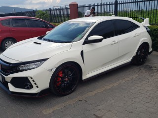 2018 Honda Civic type R for sale in Kingston / St. Andrew, Jamaica