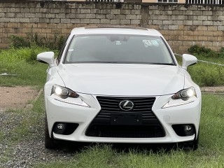 2016 Lexus IS200T