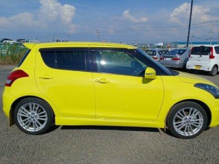 2014 Suzuki Swift Sport Standard