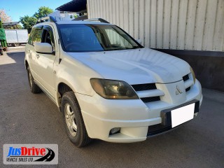 2004 Mitsubishi Outlander