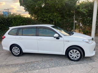 2017 Toyota Fielder Hybrid