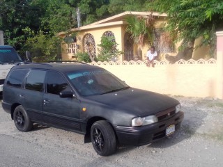 1993 Nissan AD Wagon