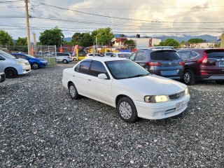 2004 Nissan Sunny