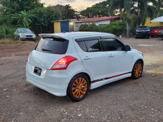 2013 Suzuki Swift RS