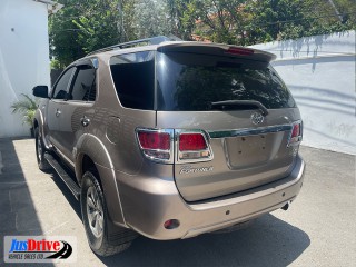 2008 Toyota FORTUNER