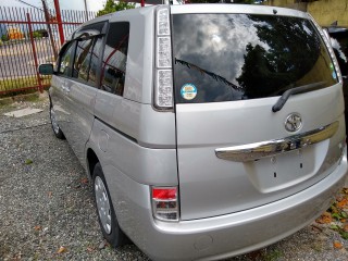 2013 Toyota Isis for sale in Kingston / St. Andrew, Jamaica