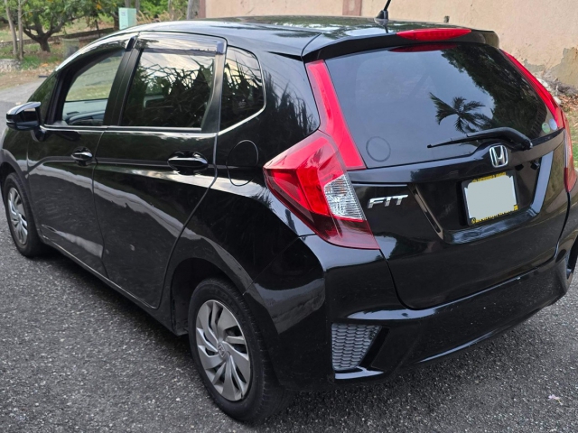 2016 Honda Fit for sale in Kingston / St. Andrew, Jamaica