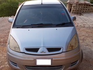 2003 Mitsubishi Colt