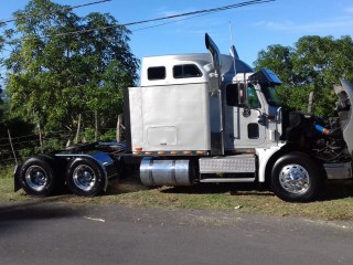 2002 Freightliner International C12 for sale in St. James, Jamaica
