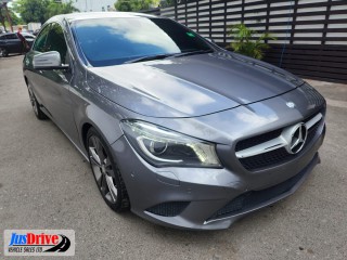 2015 Mercedes Benz CLA180