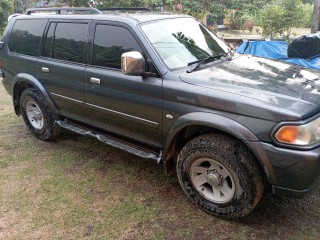 2006 Mitsubishi Montero sport