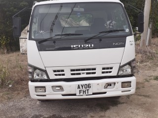 2006 Isuzu Flat  lorry for sale in Westmoreland, Jamaica