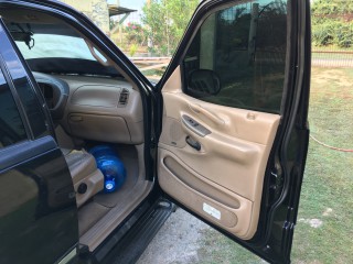 1998 Ford Expedition for sale in Clarendon, Jamaica