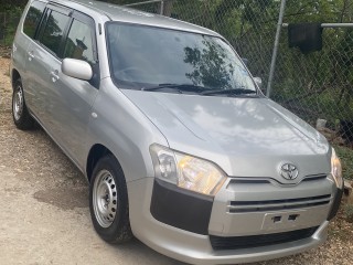 2014 Toyota SucceedProbox for sale in Clarendon, Jamaica
