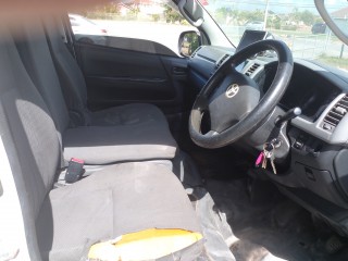 2013 Toyota hiace for sale in St. Catherine, Jamaica