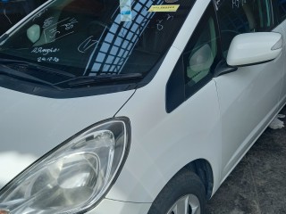 2011 Honda Fit for sale in Kingston / St. Andrew, Jamaica