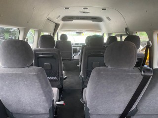 2018 Toyota Hiace Grand Cabin
$5,950,000
