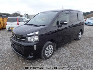 2013 Toyota Voxy for sale in Kingston / St. Andrew, Jamaica