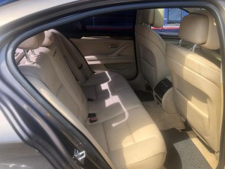 2012 BMW 5 series
$2,200,000