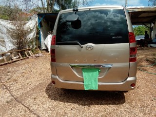 2003 Toyota Noah for sale in Clarendon, Jamaica