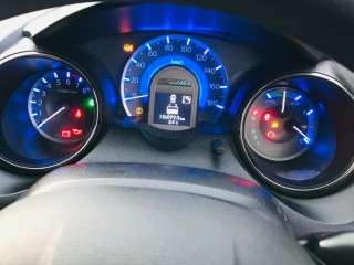 2013 Honda Fit Shuttle