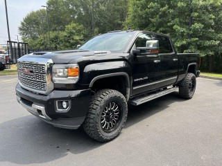 2019 Jeep GMC Sierra 2500HD 4WD Crew Cab