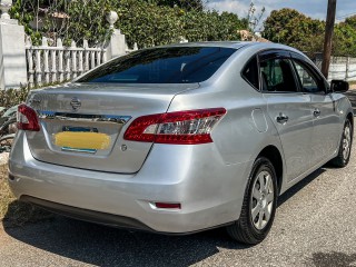 2017 Nissan Sylphy 
$1,490,000