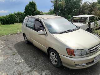 2001 Toyota Ipsum