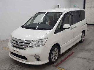 2013 Nissan Serena HIGH WAY STAR for sale in Kingston / St. Andrew, Jamaica