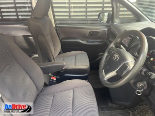 2015 Toyota NOAH for sale in Kingston / St. Andrew, Jamaica