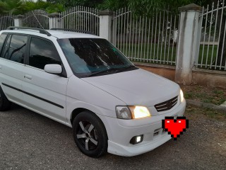 2002 Mazda Demio