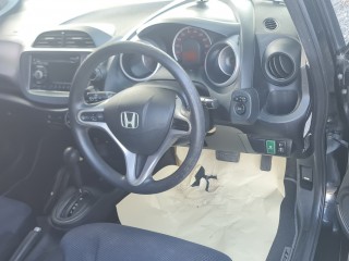 2013 Honda Fit 
$1,250,000