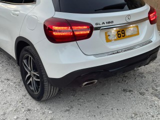 2019 Mercedes Benz Gla 180L for sale in Kingston / St. Andrew, Jamaica