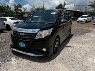 2015 Toyota Noah
$3,200,000