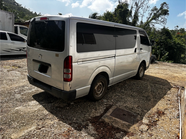 2006 Toyota Hiace for sale in St. Catherine, Jamaica