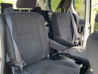 2016 Toyota NOAH for sale in Manchester, Jamaica