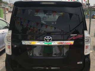 2012 Toyota Voxy for sale in St. James, Jamaica