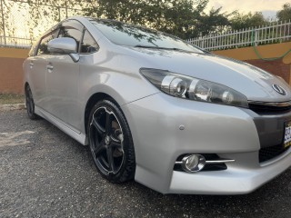 2013 Toyota Wish