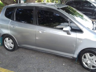 2006 Honda Fit