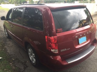 2011 Dodge GRAND CARAVAN for sale in Kingston / St. Andrew, Jamaica