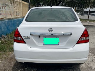 2007 Nissan Tiida latio